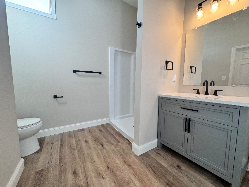 211 W Court St #2 - Photo 6 of 10