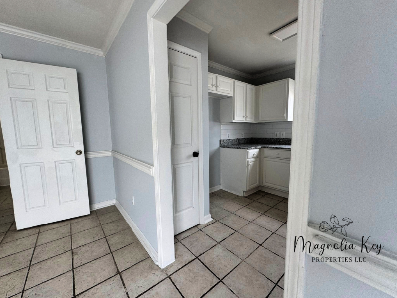 4850 Southgate Pkwy - Photo 5 of 19