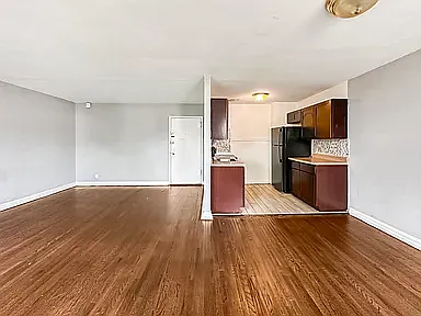 6201 N 15th St #10 - Photo 3 of 20