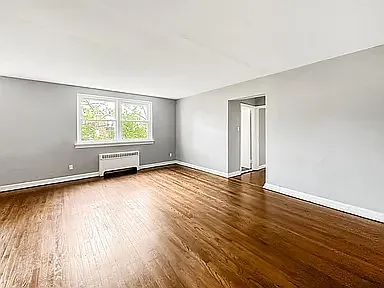 6930 N Broad St #10 - Photo 5 of 14