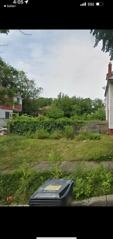 866 Pingree St - Photo 2 of 2