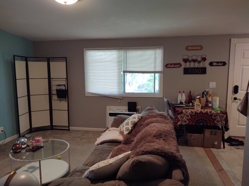 635 W 25th St - Photo 5 of 32