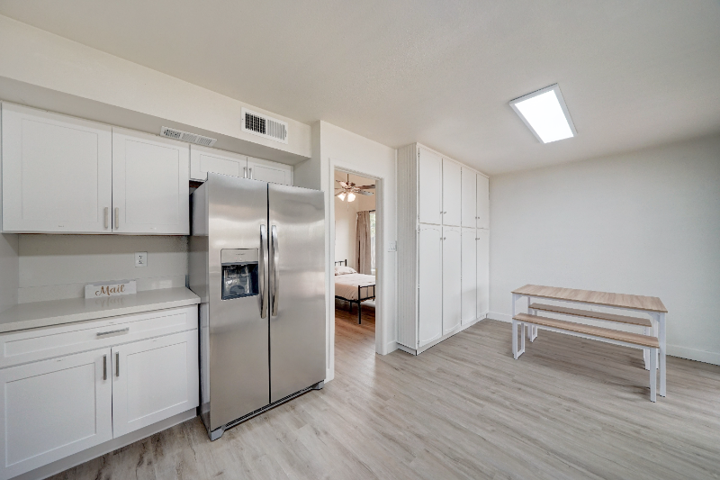 2331 W Kathleen Rd #1 - Photo 6 of 12