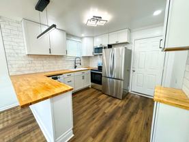 711 W 44th St #D - Photo 1 of 1