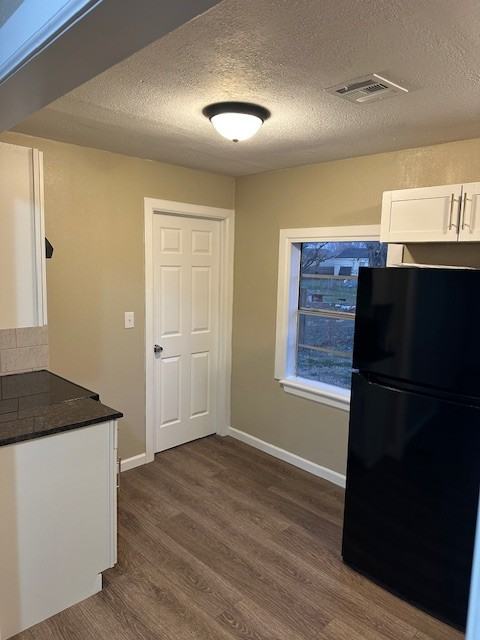 725 N 14th St #NA - Photo 4 of 18