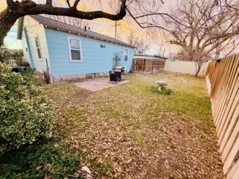 998 N 6th St #NA - Photo 3 of 13