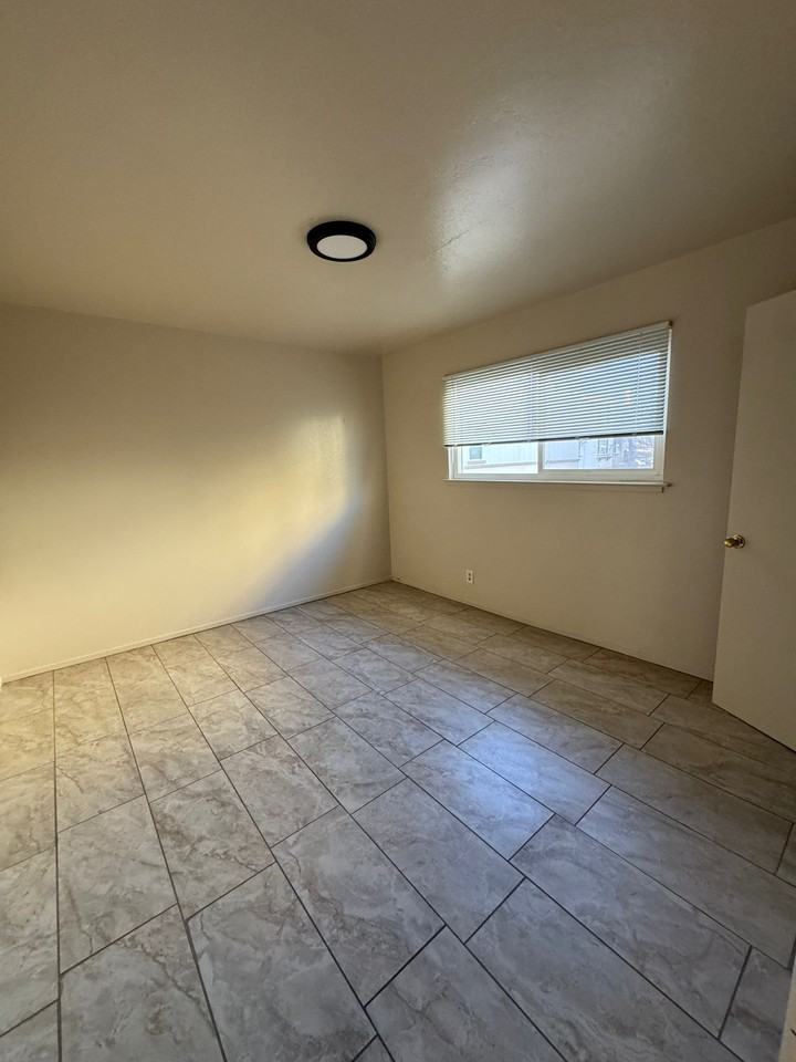 4222 Central Ave #26 - Photo 2 of 4