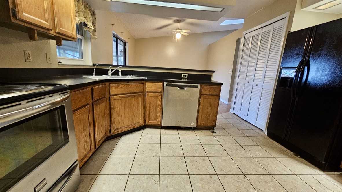 1371 Melshire Ave #NA - Photo 5 of 24