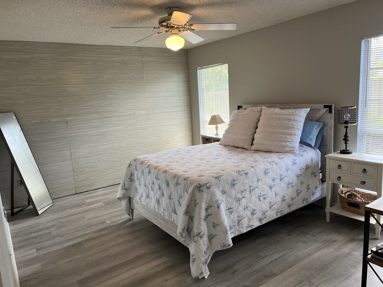 11097 Barbizon Cir E #NA - Photo 7 of 14