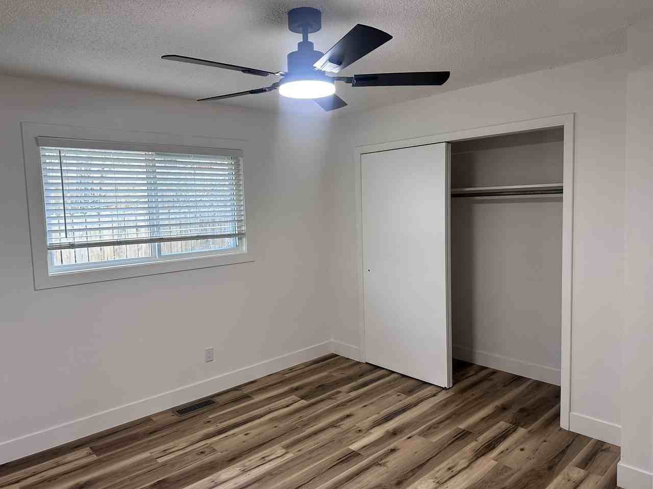 3916 E Pikes Peak Ave #3916 - Photo 5 of 7