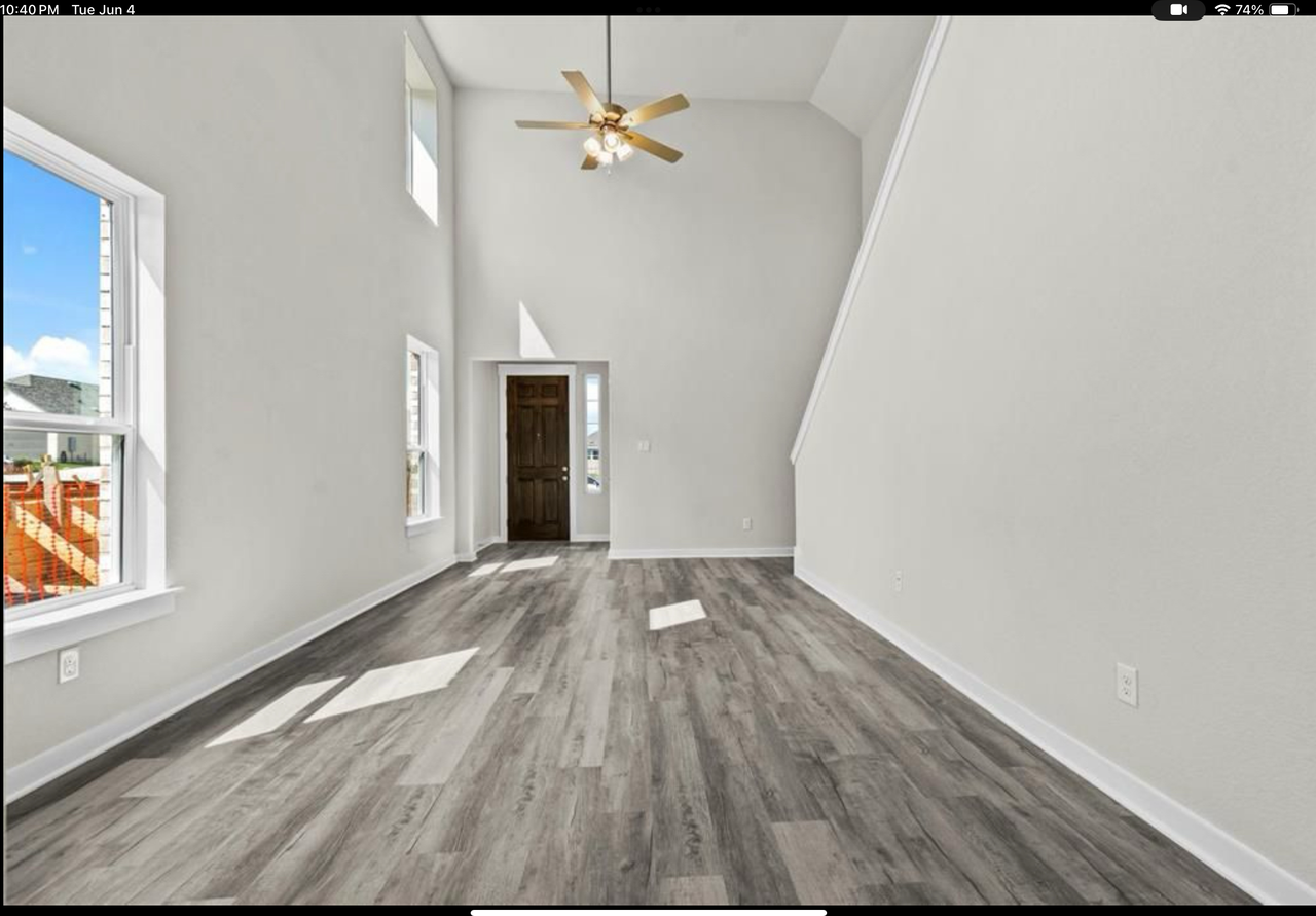 138 Blackwell Ln #NA - Photo 2 of 8