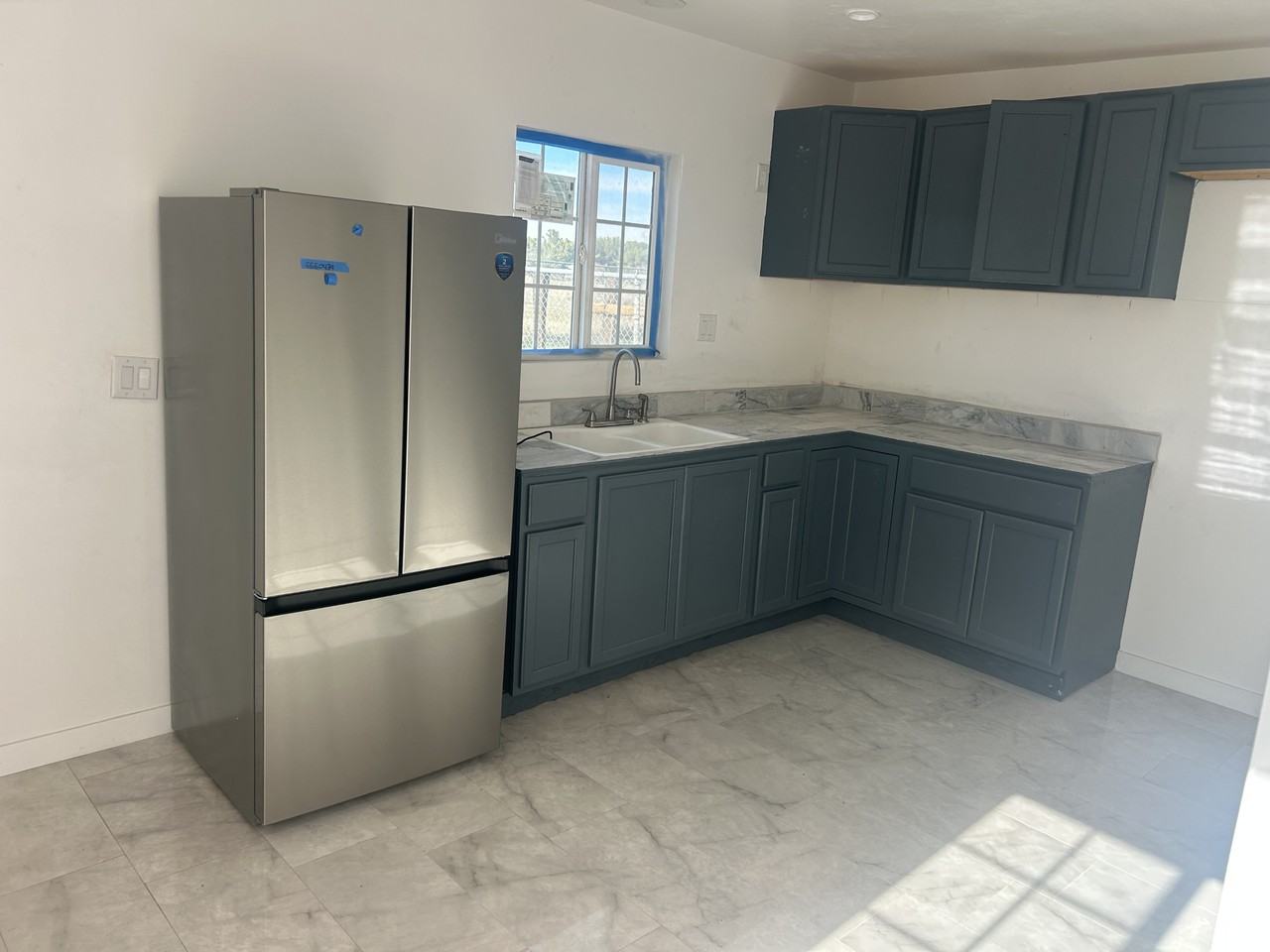 1539 W Avenue L8 #NA - Photo 6 of 11