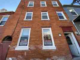 featured image of 208 W Vine St #5