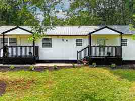 featured image of 502 Hayworth Dr #1