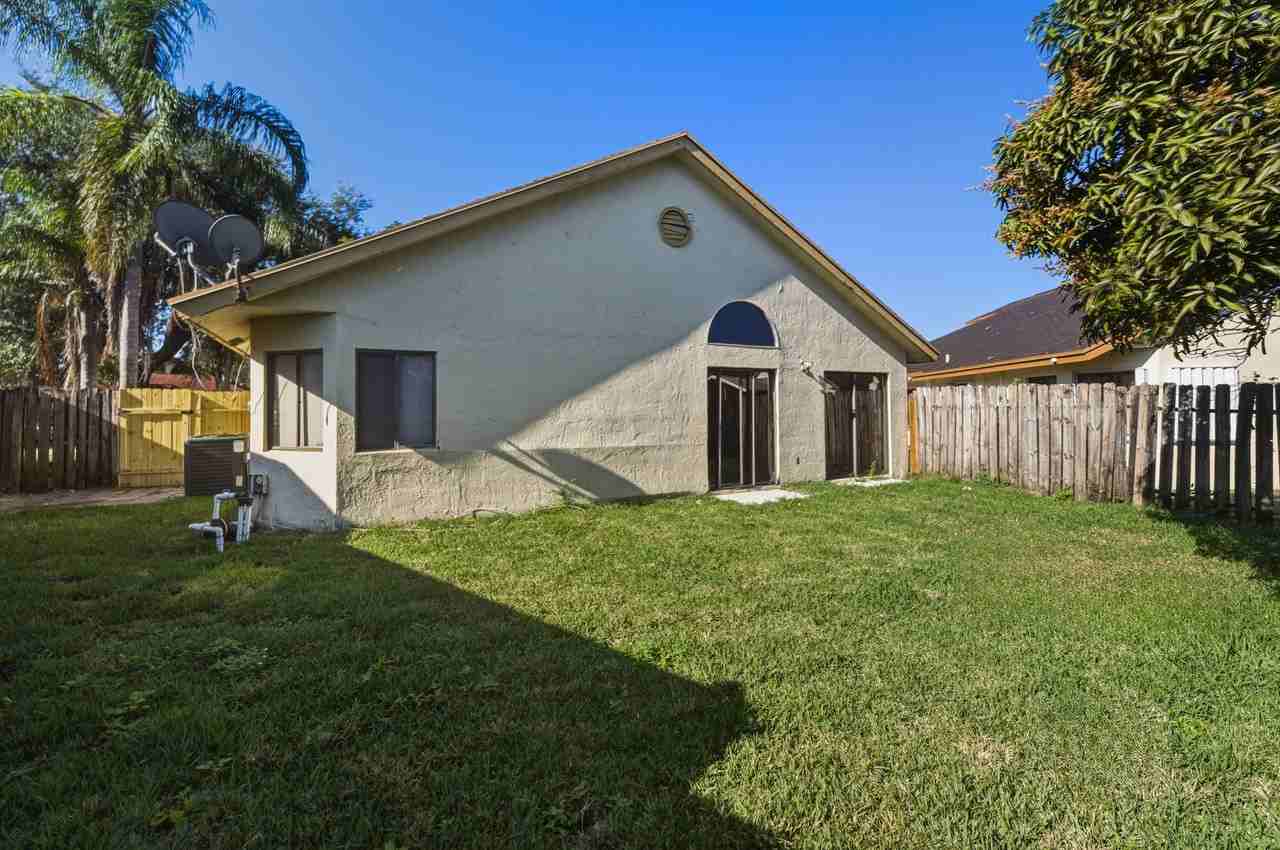 138 Colly Way #138 - Photo 4 of 29