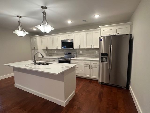 102 Beechwood Ln - Photo 3 of 18