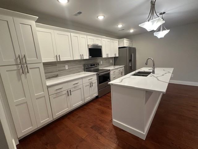 102 Beechwood Ln - Photo 4 of 18