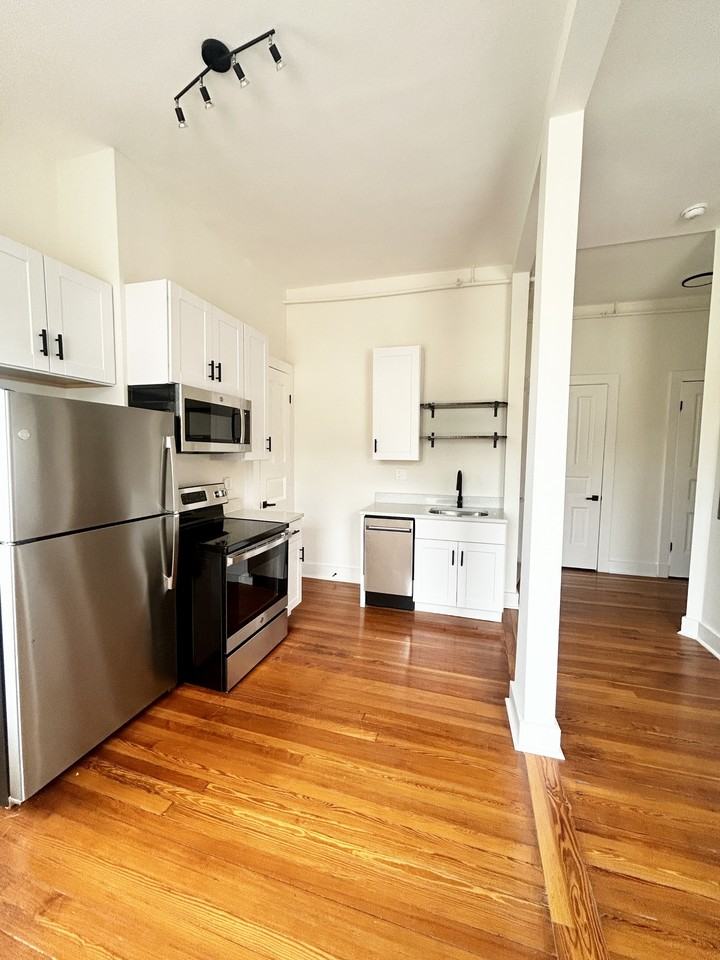 1130 North Calvert Street - Photo 2 of 7