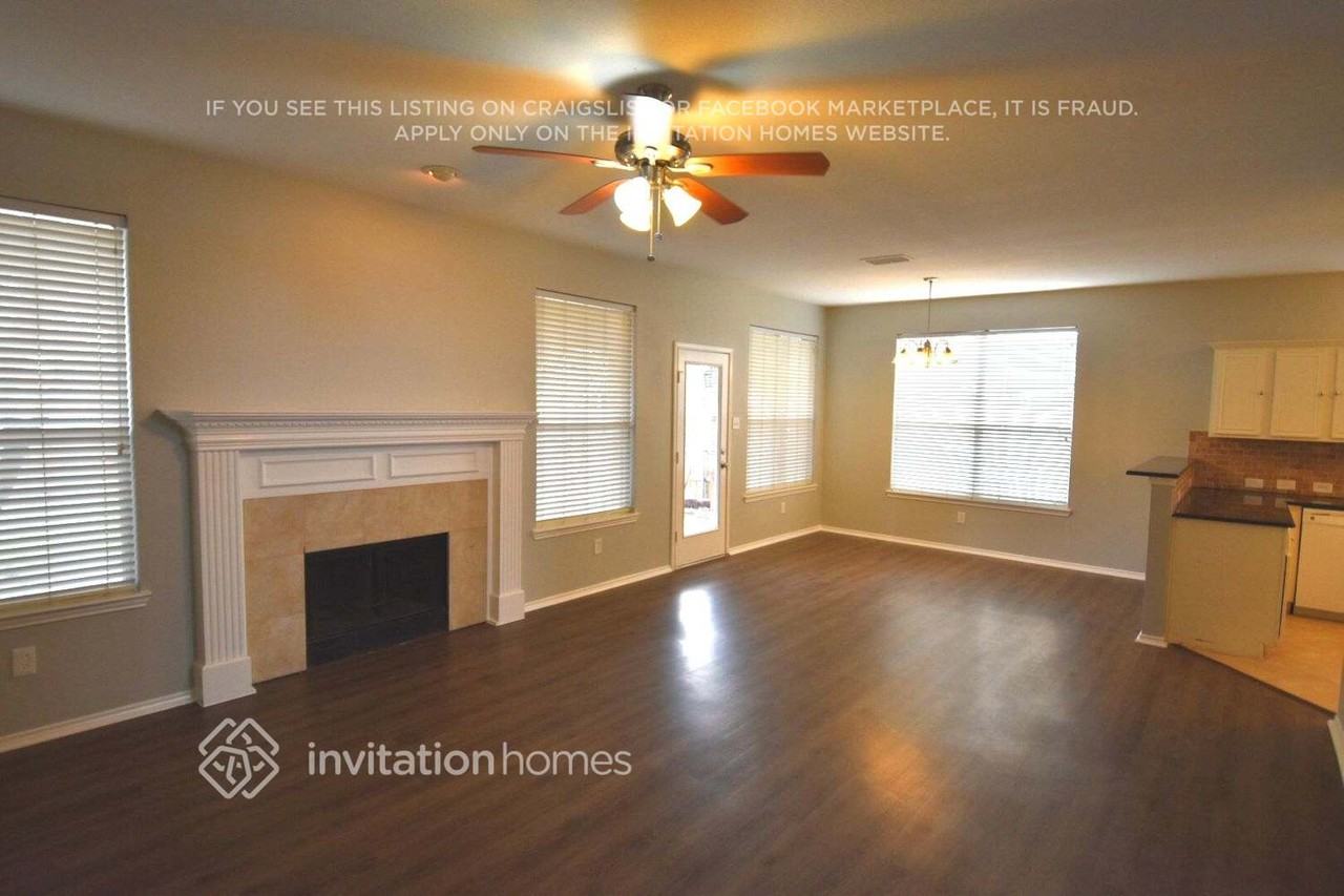 4713 Monte Vista Ln - Photo 3 of 16