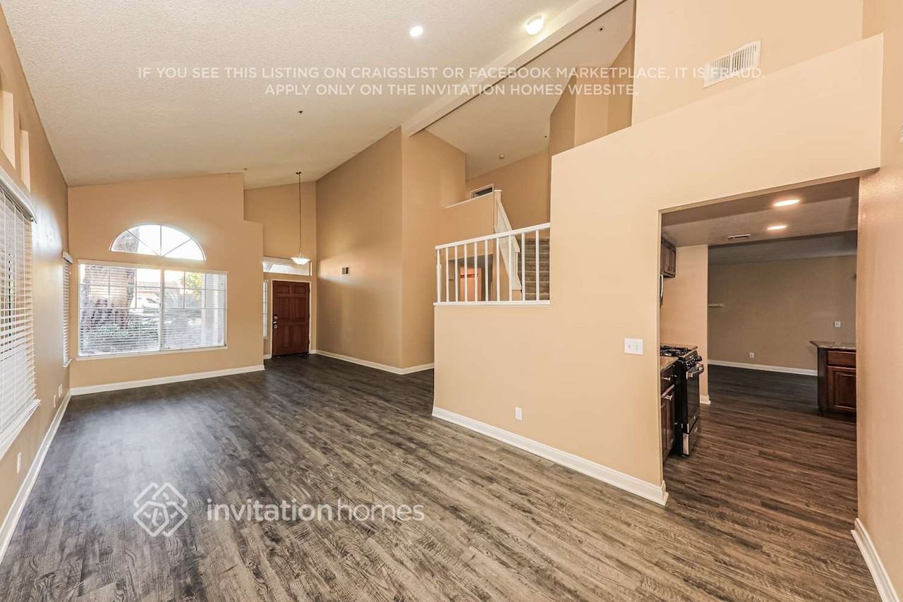 11460 Winery Dr - Photo 5 of 18