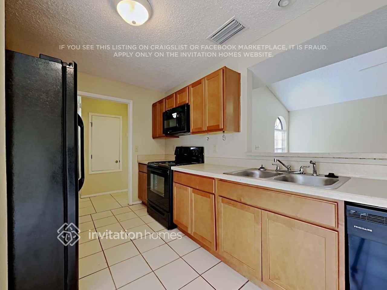 3424 S Saint Lucie Dr - Photo 4 of 18