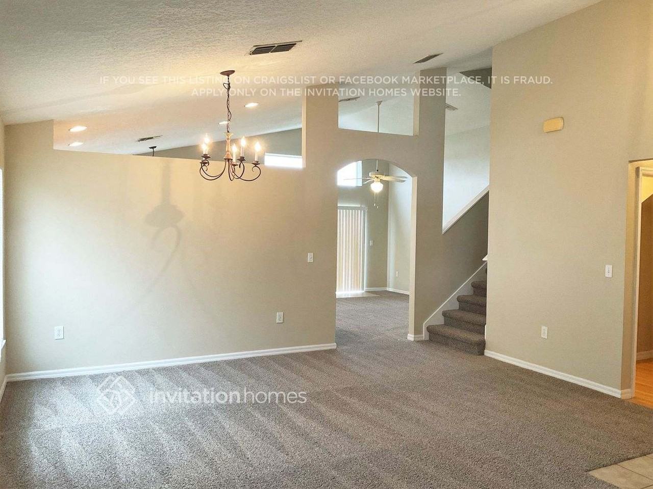 4202 Roberta Dr - Photo 3 of 13