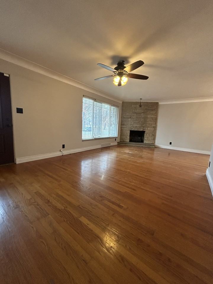 2842 State St #1 - Photo 6 of 22