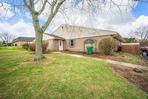 featured image of 7647 Essington Cir #7647