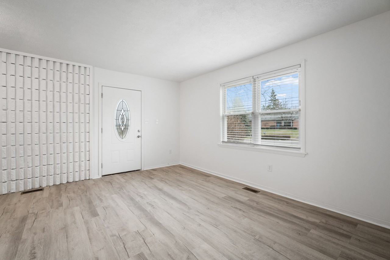 7647 Essington Cir #7647 - Photo 6 of 20