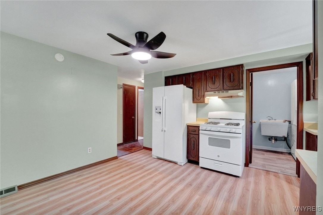 1 Emsworth Ave - Photo 3 of 17