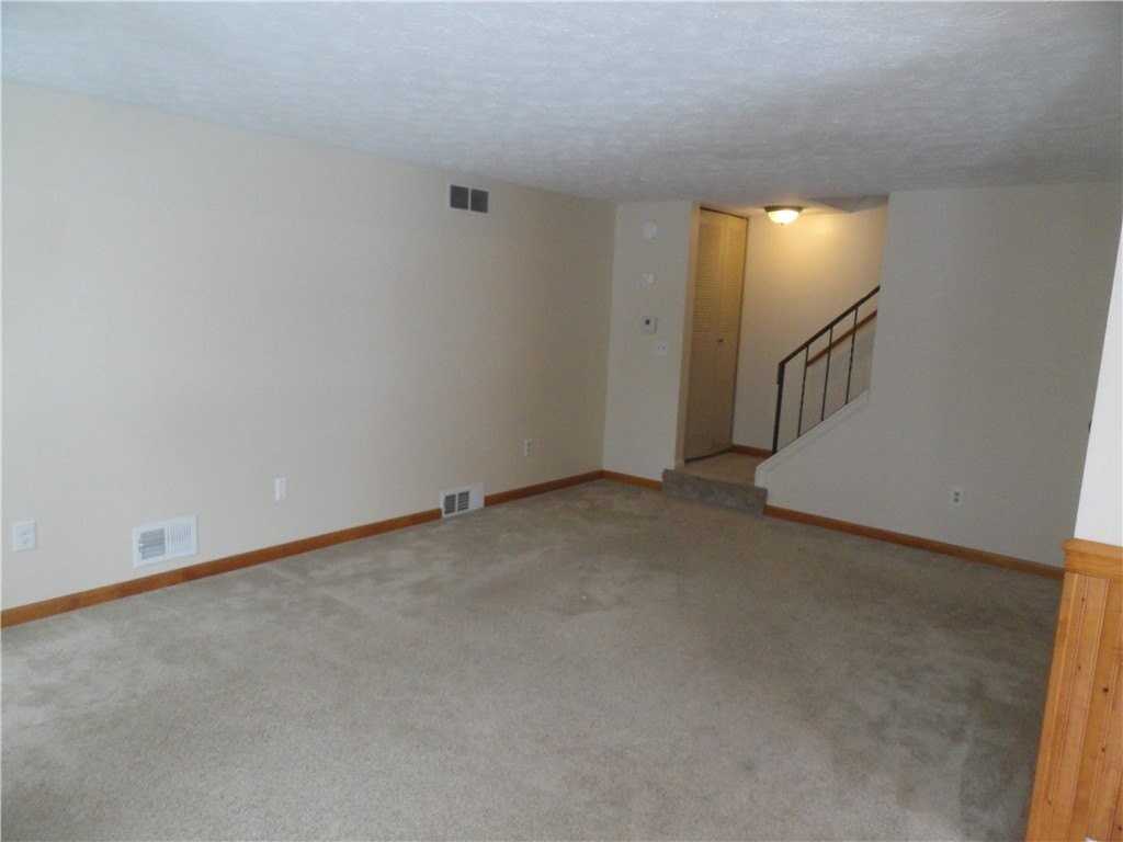 206 Greenway Blvd - Photo 6 of 50