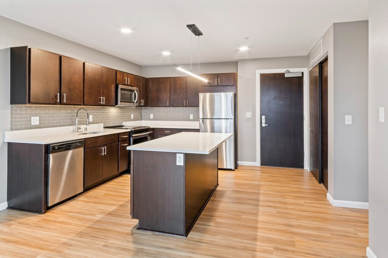 8041 W Bluemound Rd #510 - Photo 4 of 32