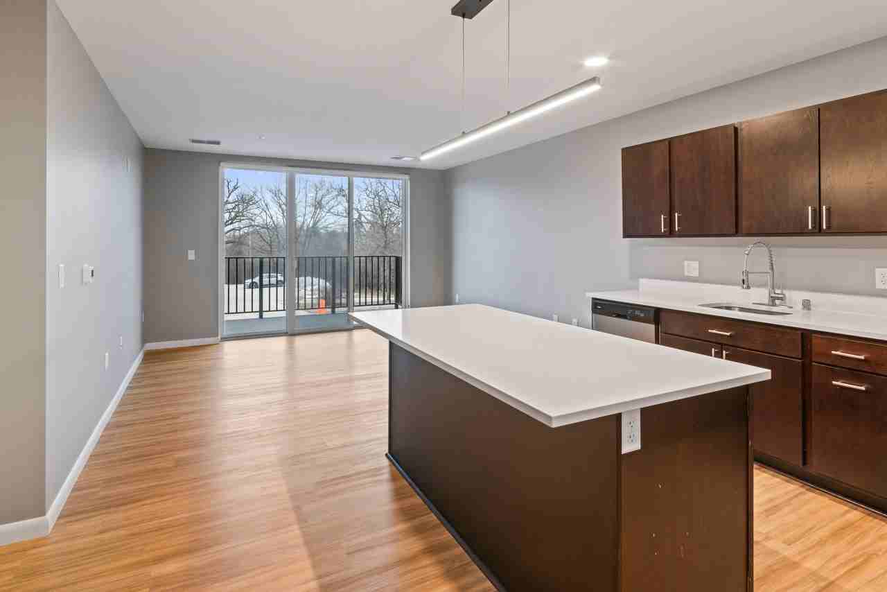 8041 W Bluemound Rd #310 - Photo 5 of 32