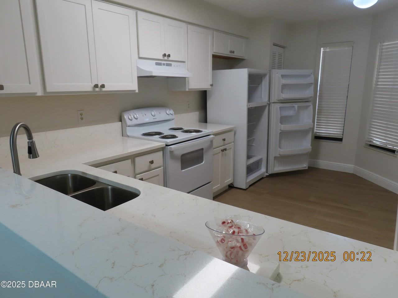 4211 New Haven Ct - Photo 4 of 15