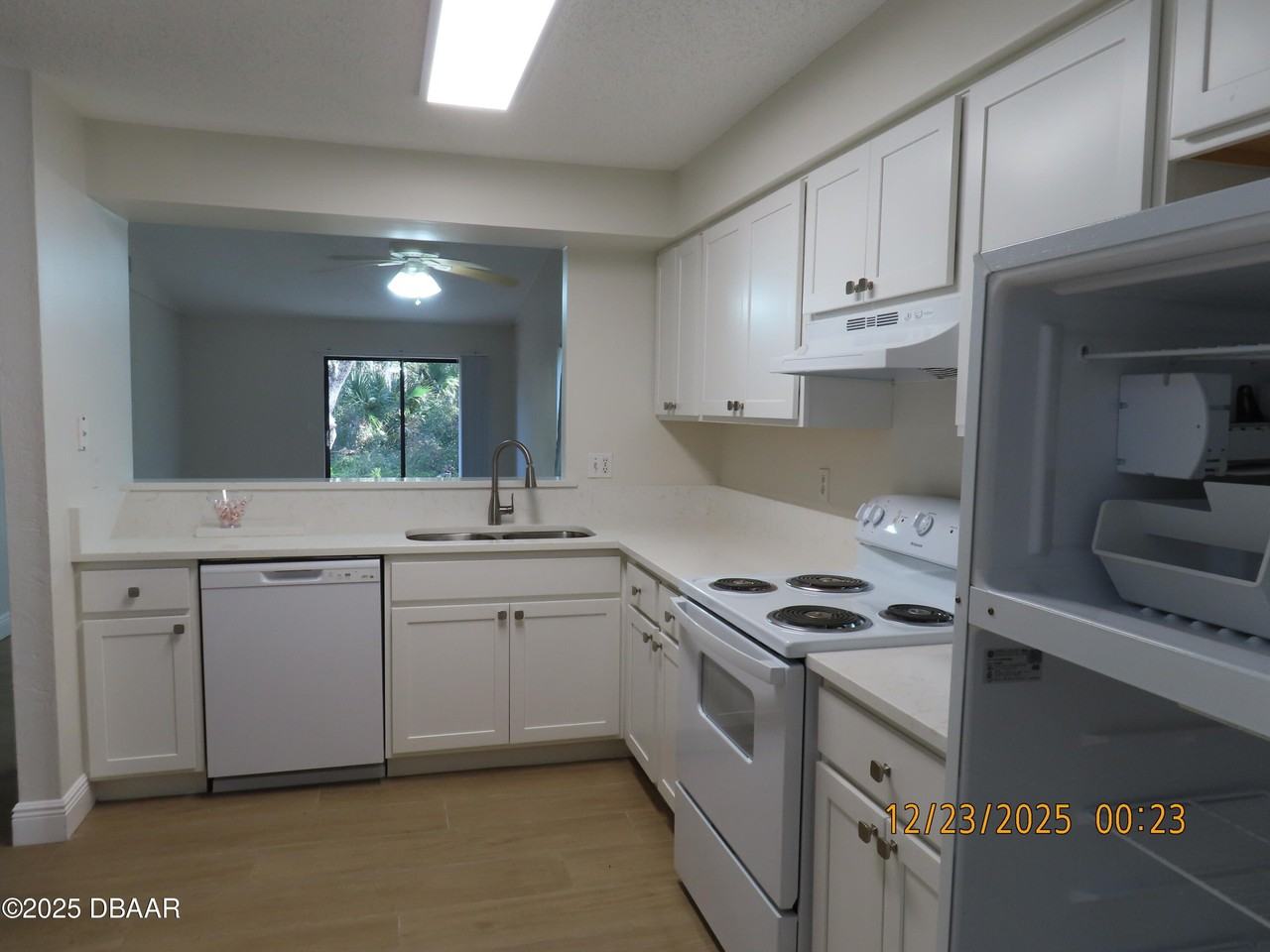 4211 New Haven Ct - Photo 5 of 15