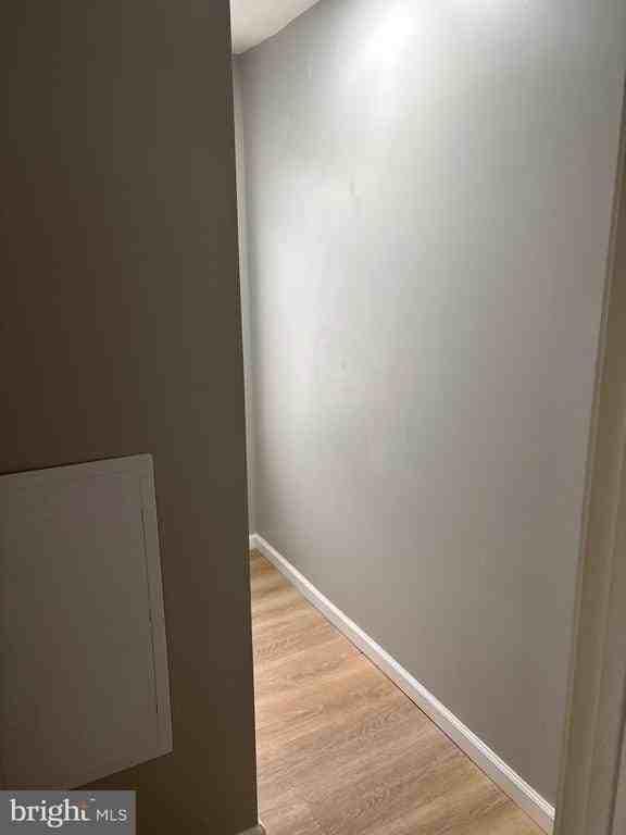 1270 Liberty St - Photo 5 of 20