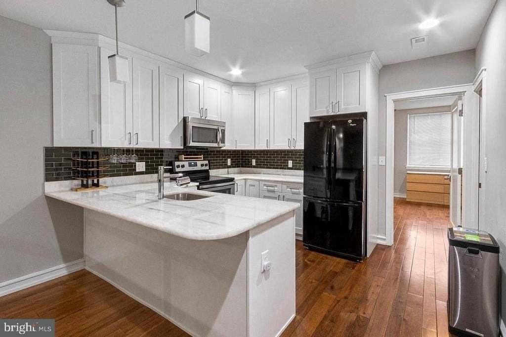 1323 N 7th St #2 - Photo 4 of 15