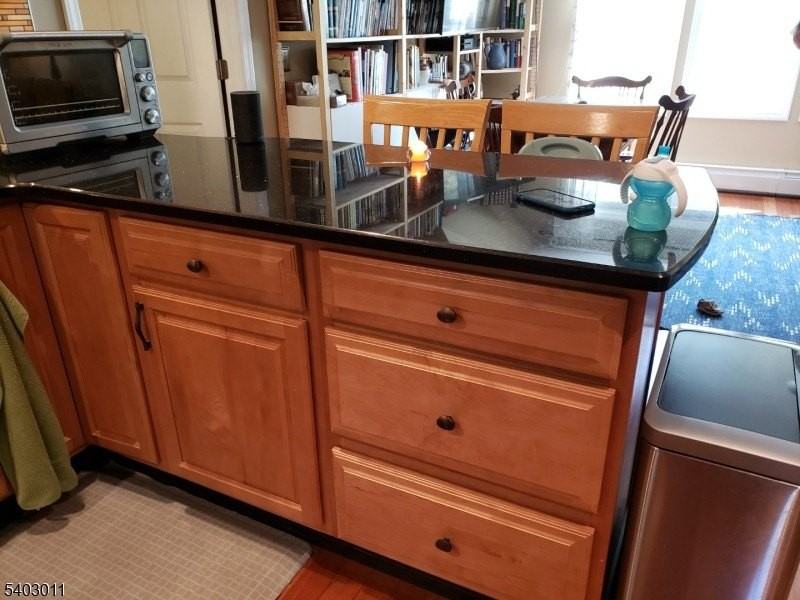 49 Harrison Rd - Photo 5 of 32