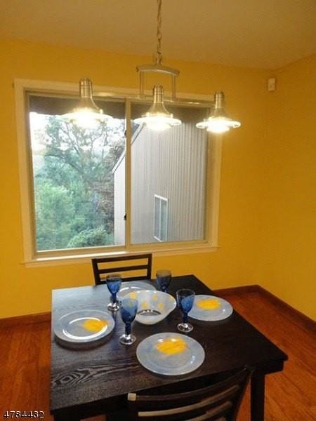 26 Meyer Ct - Photo 3 of 13