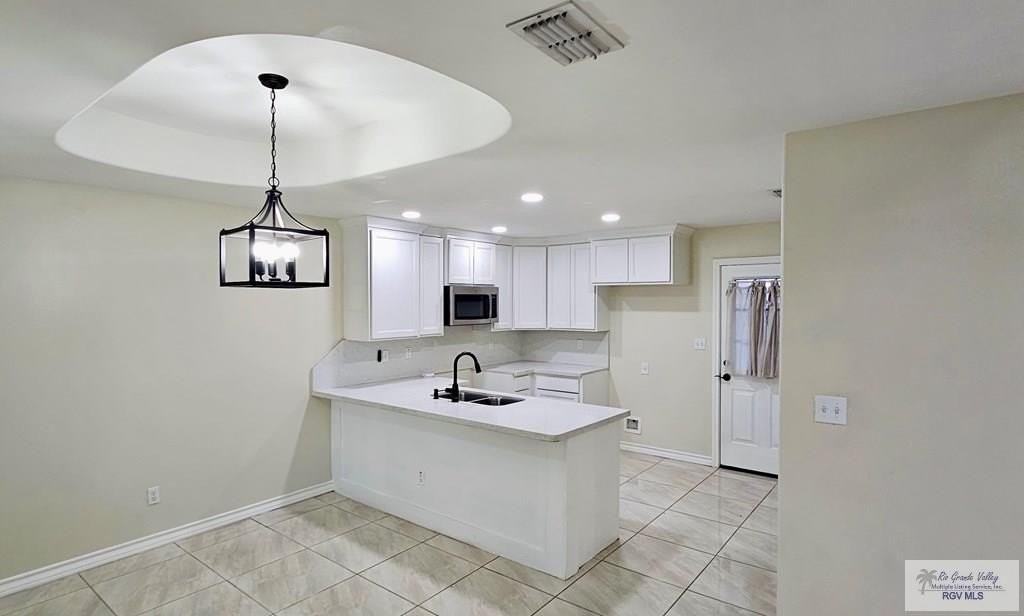 7773 Palm Grove Dr - Photo 2 of 17