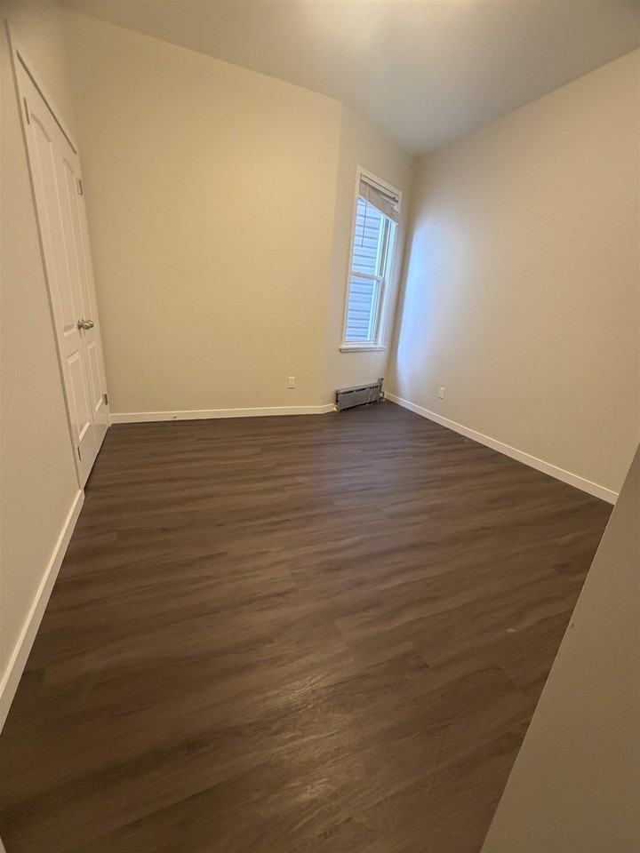 70 Charles St #2FL - Photo 4 of 14