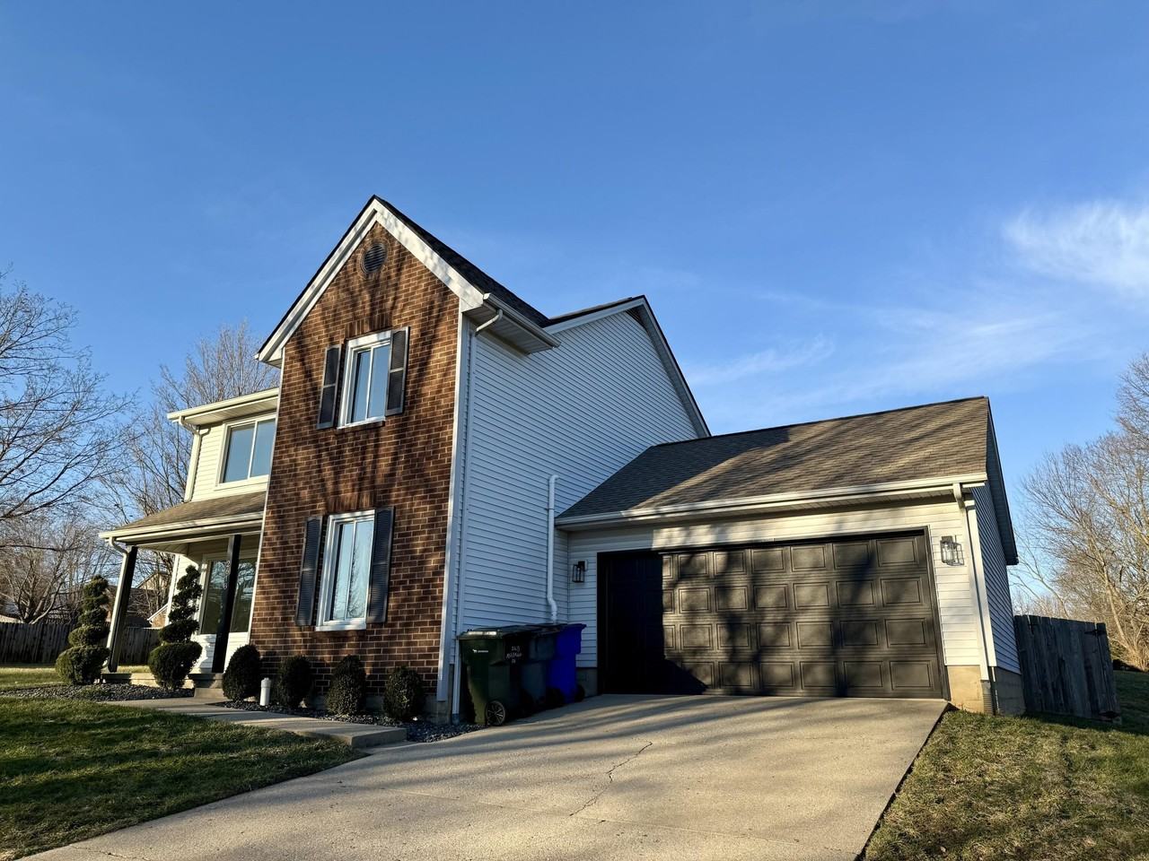 2613 Ashbrooke Dr - Photo 3 of 19