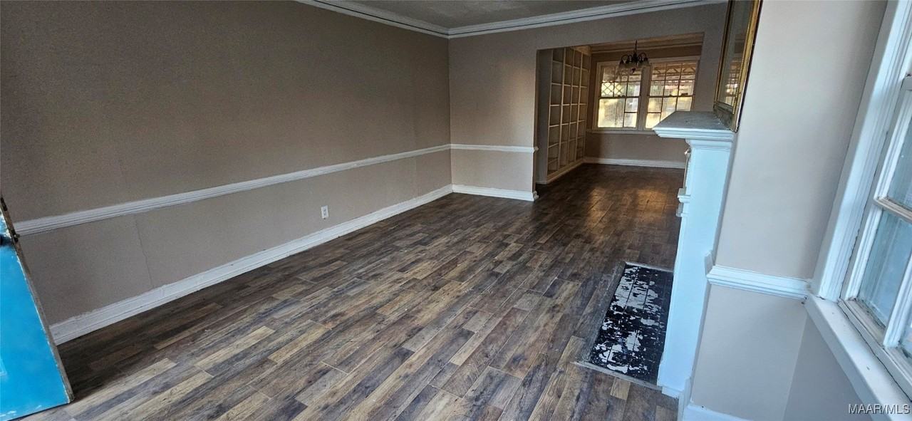 3774 Maclamar Rd - Photo 2 of 16