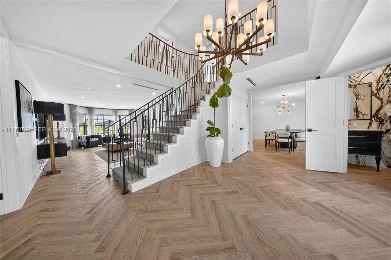 4312 Ne 22nd Ave - Photo 6 of 50