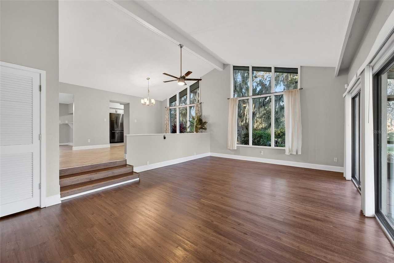 46 Nottingham Way - Photo 5 of 18
