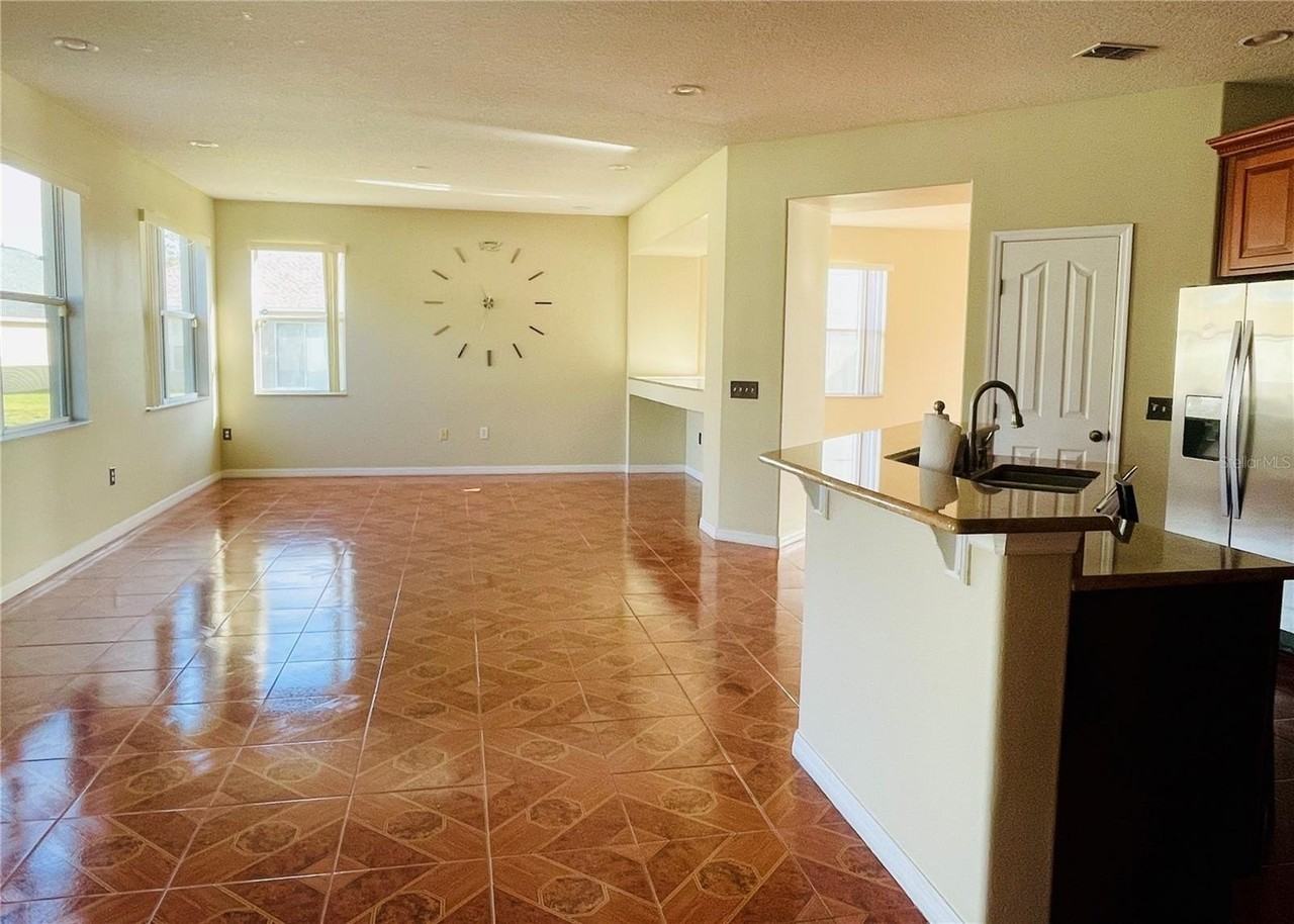 603 Alfani St - Photo 4 of 22