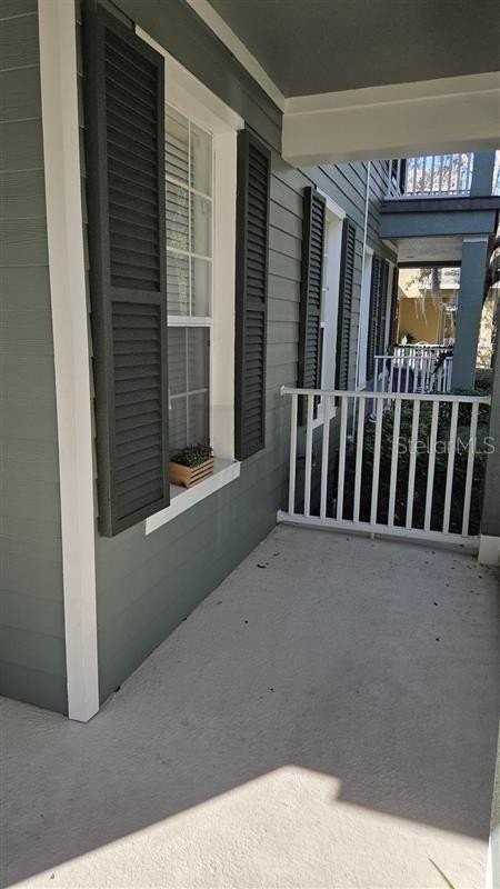 10258 Lake District Ln - Photo 3 of 38