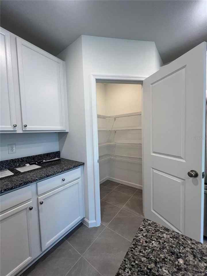 2407 Sw 165th Street Rd - Photo 7 of 50