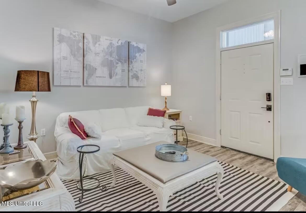 699 Dunbar Ave Apt 203 - Photo 3 of 10