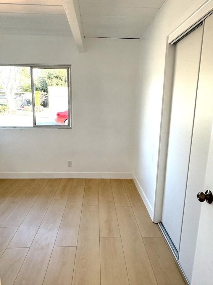 152 Atherwood Ave - Photo 7 of 28